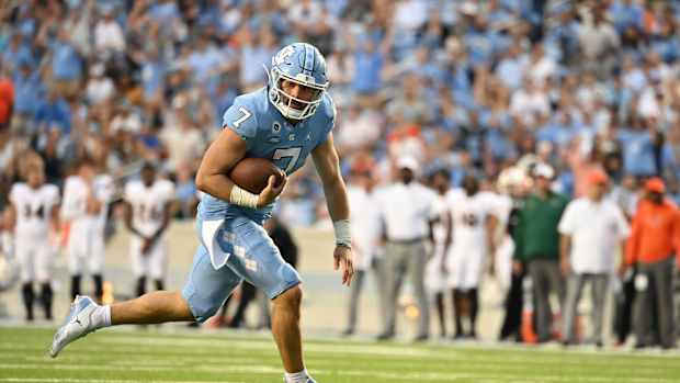 UNC football quarterback Sam Howell
